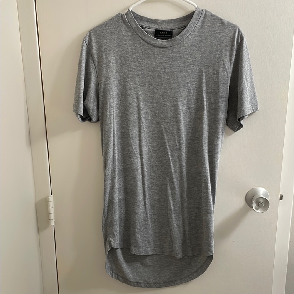 Zara Gray Scalloped Back T-Shirt